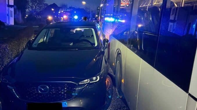 FW-EN: Verkehrsunfall mit Linienbus und Unterstützung Rettungsdienst