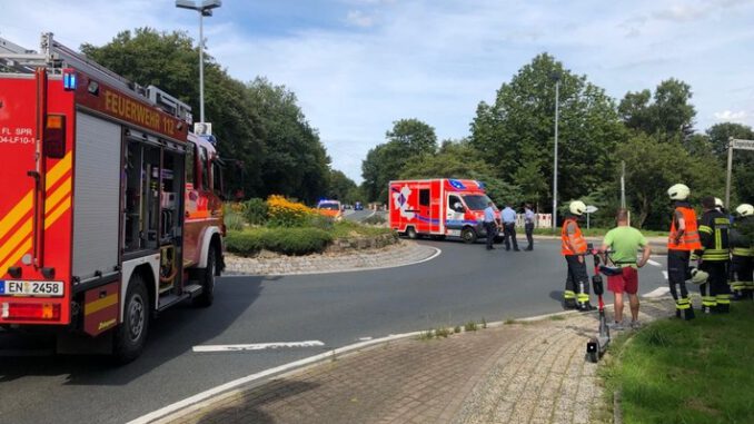 FW-EN: Verkehrsunfall mit Motorrad