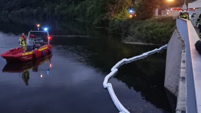 FW-EN: Vier Einsätze am Dienstag: Reitunfall am Ahlenberg und Ölaustritt in den Hengsteysee
