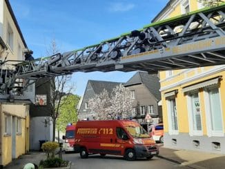 FW-EN: Wetter - Freiwillige Feuerwehr zweimal für den Rettungsdienst im Einsatz