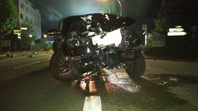 FW-EN: Wetter - Verkehrsunfall und Person hinter verschlossener Wohnungstür am Wochenende