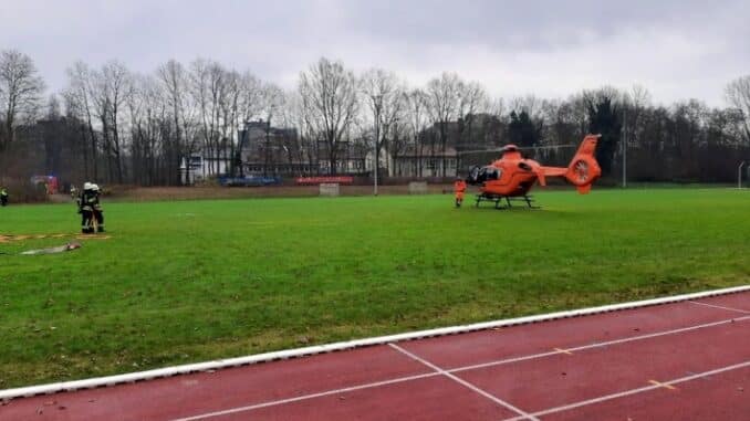FW-Erkrath: Fettbrand forderte eine verletzte Person