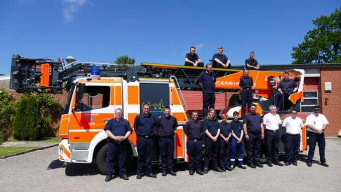 FW Eutin: 10 Mitglieder für Feuerwehren der Stadt Eutin absolvieren Grundausbildung