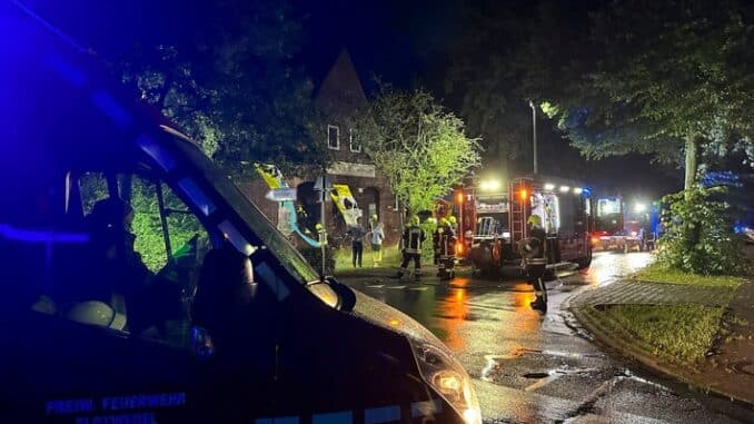 FW Flotwedel: Brennendes Bücherregal sorgt für Feuerwehreinsatz in Bröckel