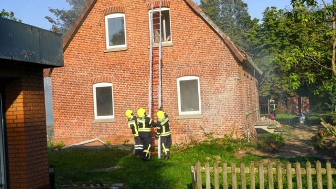 FW Flotwedel: Mehrere Personen bei Brand vermisst - Löschzug Eicklingen probt den Ernstfall