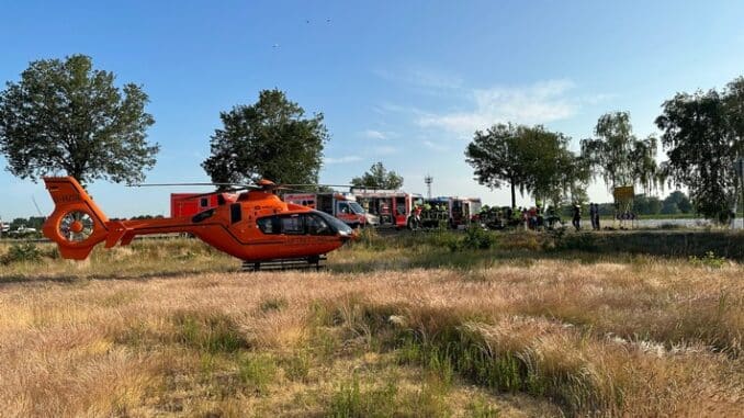 FW Flotwedel: Zwei schwerverletzte nach Verkehrsunfall auf B214 bei Bröckel