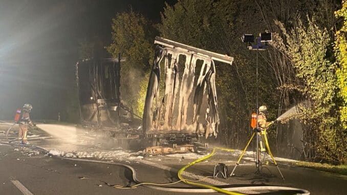 FW Frankenthal: LKW-Brand auf der A61 in Rtg. Koblenz