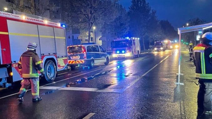 FW Frankenthal: Tiefgaragenbrand in der Mahlastraße