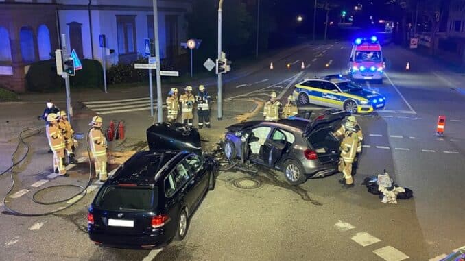 FW Frankenthal: Verkehrsunfall mit zwei beteiligten PKW´s