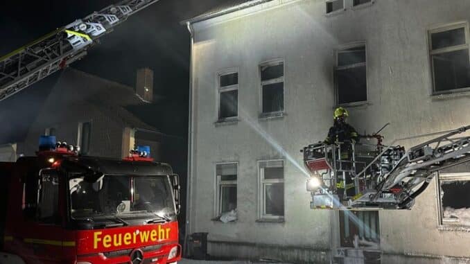 FW-GE: Folgemeldung zu Wohnungsbrand in Gelsenkirchen Rotthausen