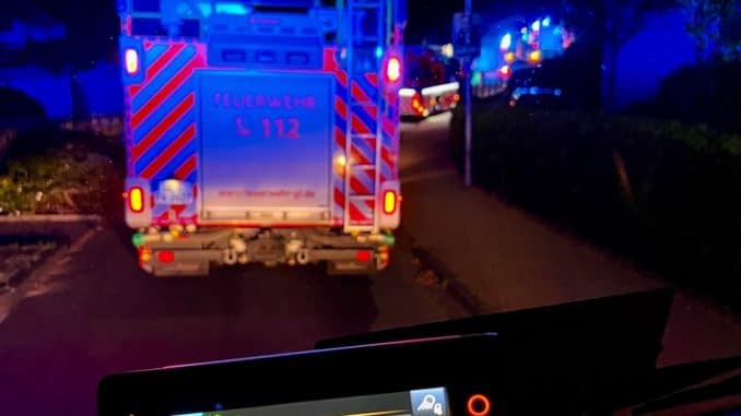 FW-GL: Brandgeruch im Krankenhaus sorgt für Großeinsatz