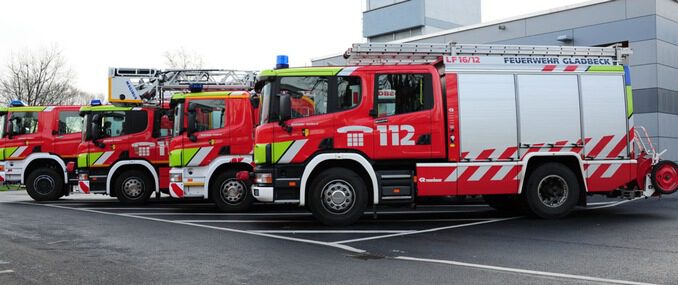 FW-GLA: Brand in seniorengerechter Wohnanlage, Bewohner verhindert Schlimmeres und ermöglich anderen die Flucht ins Freie