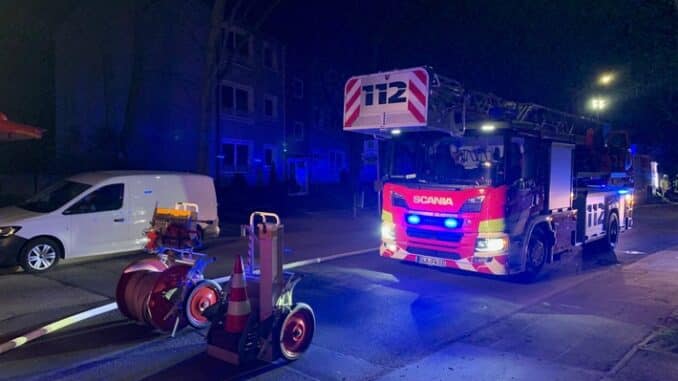 FW-GLA: Ereignisreiche 24 Stunden für die Feuerwehr Gladbeck