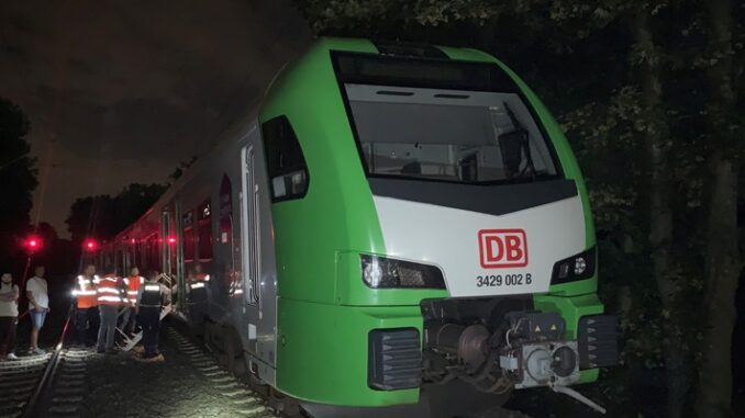 FW-GLA: Evakuierung von S-Bahn aufgrund von Oberleitungsschaden