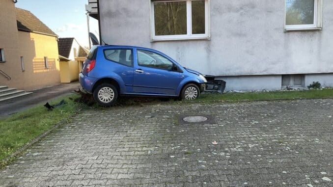FW-GLA: Verkehrsunfall durch medizinischen Notfall