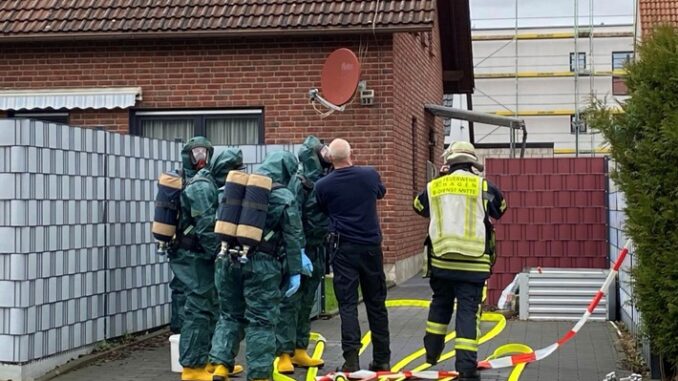 FW Hagen: Folgemeldung Einsatz mit unbekannten Gefahrstoffen