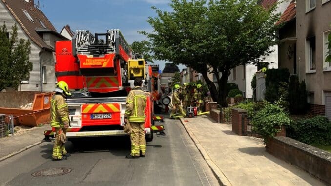 FW Hannover: Küchenbrand in Hannover-Döhren
