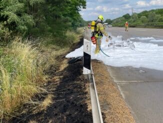 FW Hannover: PKW-Brand mit Gastank auf der BAB 7