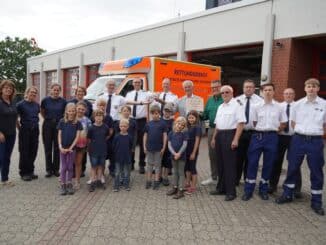 FW-Heiligenhaus: Feuerwehr Heiligenhaus spendet für verletzte Ratinger Einsatzkräfte