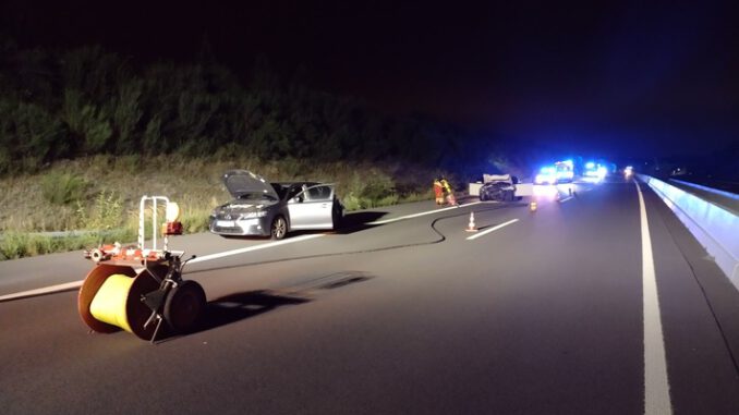 FW-Heiligenhaus: Zwei Verletzte nach Auffahrunfall auf der A 44 (Meldung 26/2021)
