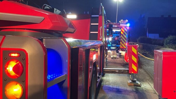 FW Horn-Bad Meinberg: Küchenbrand endet glimpflich - keine Personen verletzt
