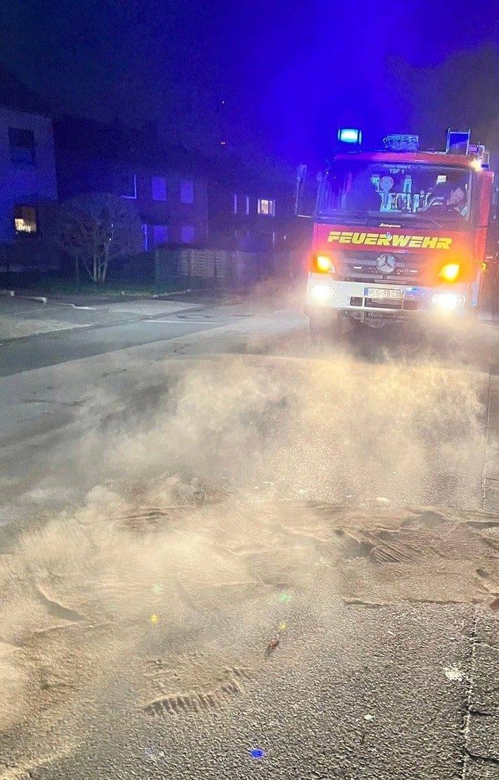 FW Hünxe: Einsatz mit auslaufenden Betriebsmitteln