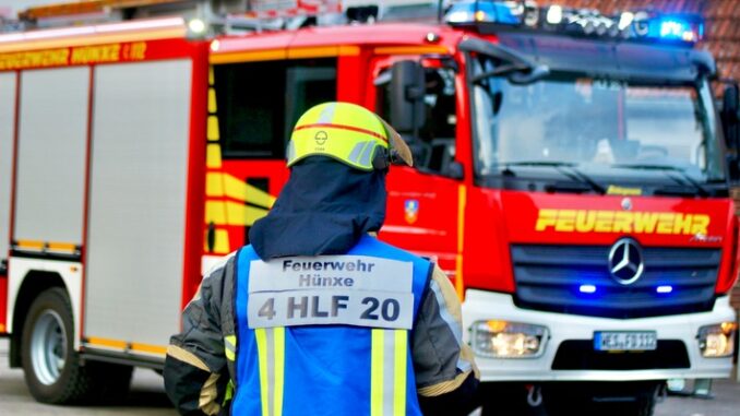 FW Hünxe: Mögliche Geruchs- und Rauchentwicklung durch Vegetationsbrandübung