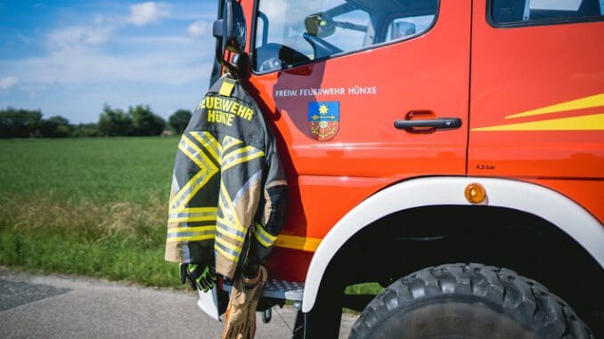 FW Hünxe: Unterstützung bei Evakuierung aufgrund Bombenfund