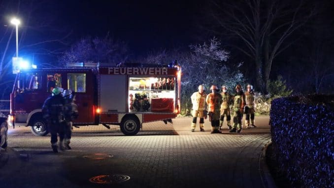 FW-KLE: Brand an Fassade selber gelöscht