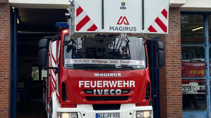 FW-KLE: Ein Feuerwehr-Urgestein geht in den Ruhestand