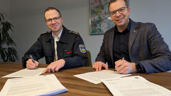 FW-KLE: Freiwillige Feuerwehr Bedburg-Hau: Unterstützung und Aufstockung der Einsatzkräfte ist für die Zukunft notwendig