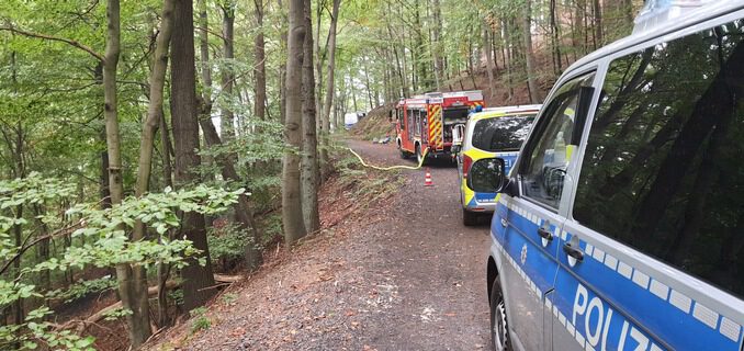 FW Königswinter: Motorflugzeug verunglückt im Siebengebirge