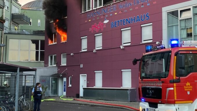 FW Konstanz: Gebäudebrand