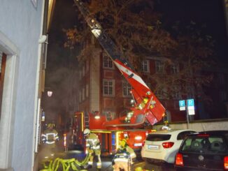 FW Konstanz: Gemeinsame Übung der Löschzüge 1 und 2 in der Konstanzer Altstadt