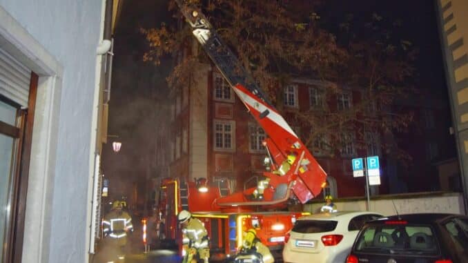 FW Konstanz: Gemeinsame Übung der Löschzüge 1 und 2 in der Konstanzer Altstadt