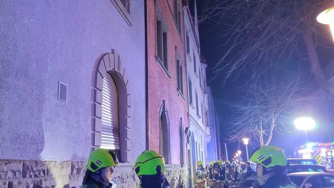 FW Konstanz: Kellerbrand für die Feuerwehr am Tag des Ehrenamts