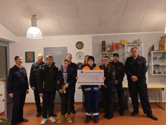 FW Kranenburg: Große Solidarität/Kranenburger Jugendfeuerwehr sammelt 2150 Euro für kranken Jan Luca