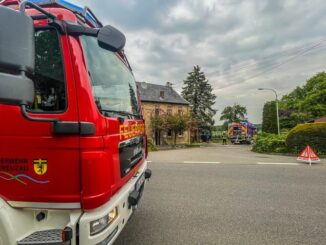 FW Kreuzau: Schwelbrand in Wohnhaus