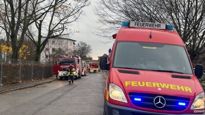 FW-LEV: Brand in Entsorgungsbetrieb