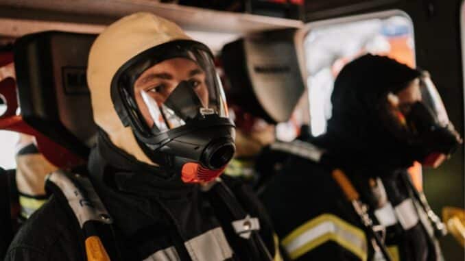 FW-LEV: Kellerbrand in Alkenrath