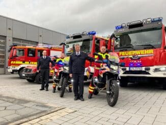 FW-LEV: Neue Einsatzfahrzeuge der Feuerwehr bieten mehr Sicherheit