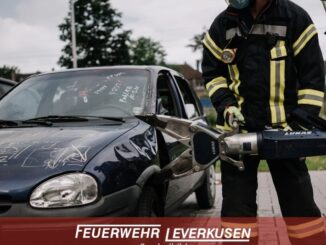 FW-LEV: Verkehrsunfall Berliner Straße