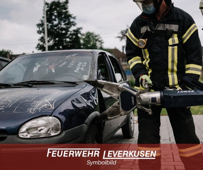 FW-LEV: Verkehrsunfall Berliner Straße