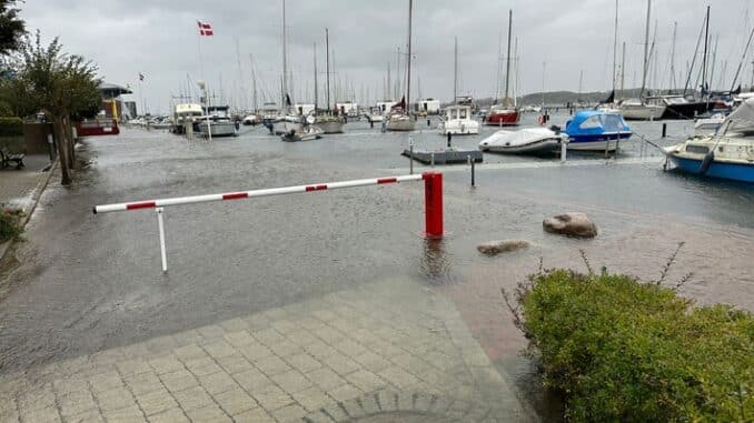 FW-LFVSH: Rekordhochwasser hinterlässt Spuren in Schleswig-Holstein und fordert ein Todesopfer