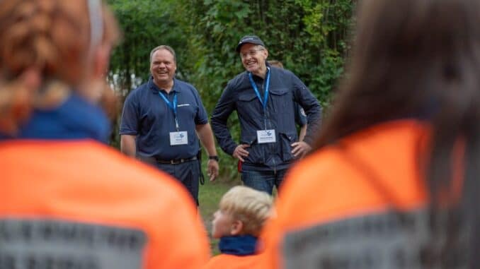 FW-LFVSH: Schirmherr besucht Landeszeltlager: Ministerpräsident Daniel Günther stattete 700 Jugendlichen einen Besuch ab
