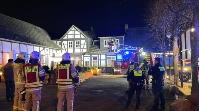 FW Lehrte: Brand im Restaurant in Aligse