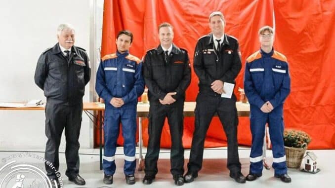 FW-Lohmar: Verleihung von Feuerwehrehrenzeichen in Silber und Gold im Löschzug Lohmar