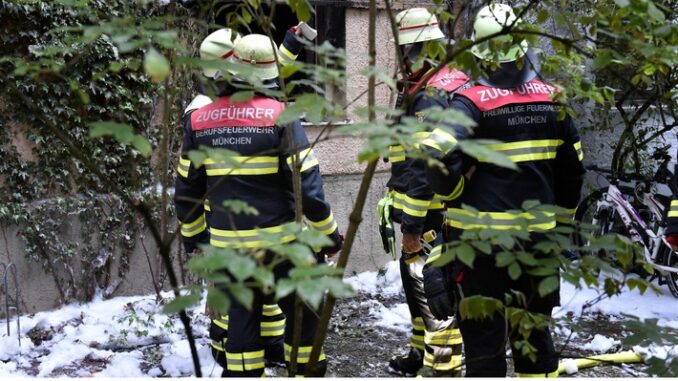 FW-M: Brand in Blumenladen (Schwanthalerhöhe)