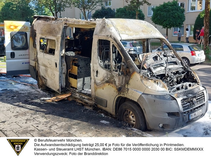 FW-M: Camper ausgebrannt (Neuperlach Süd)