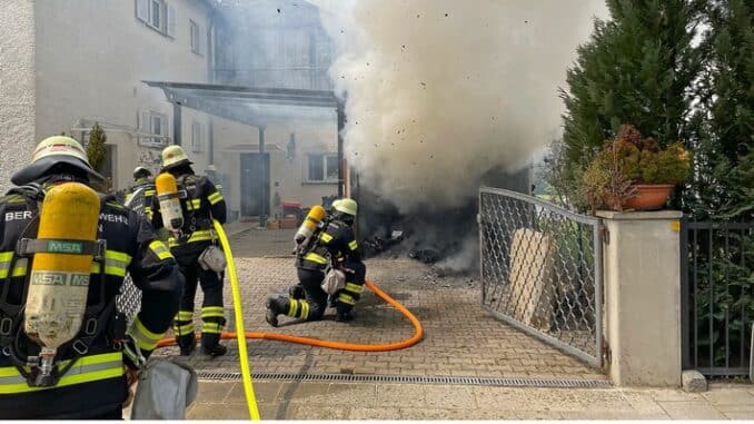 FW-M: Garagenbrand (Westpark)